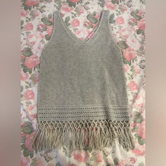Lilly Pulitzer Dulce Grey Metallic Knit Fringe Tank Top size Small - Picture 2 of 7